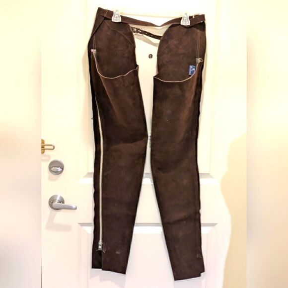 NWOT Barnstable Riding M/L Long Length Brown Suede Equestrian Riding Chaps - Picture 2 of 3
